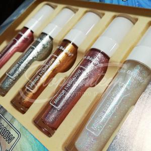 KISS BEAUTY MIRROR EYESHADOW