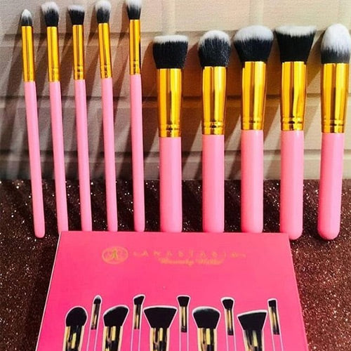 HUDA-REMASTERED-EYESHADOW-PALETTE-COVER-FX-HIGHLIGHTER-TARTE-CONCEALER-ANASTASIA-PINK-BRUSHES