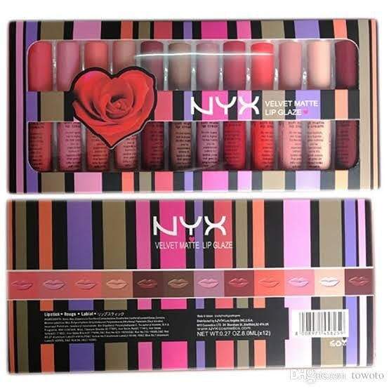 NYX LIPGLOSS TRAY PACK OF (12 )