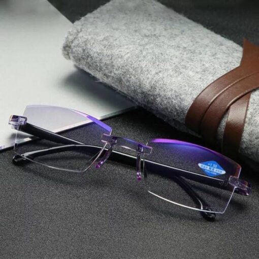 Smart zoom reading glasses for men and women with high-definition fashion anti-blue light radiation