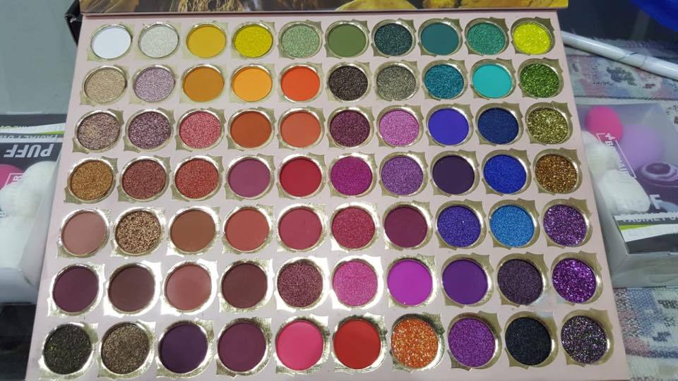 HB GODDESS 70 COLOR EYESHADOW
