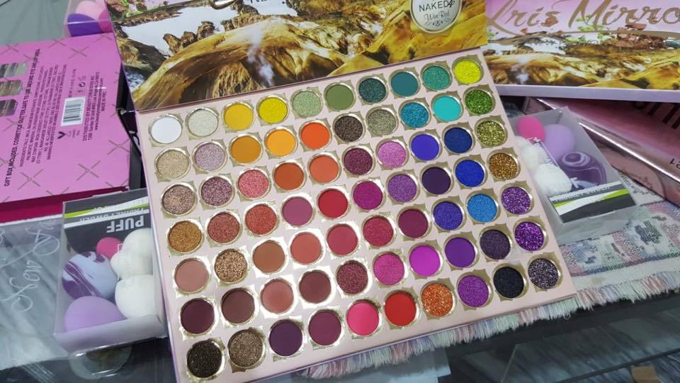 HB GODDESS 70 COLOR EYESHADOW
