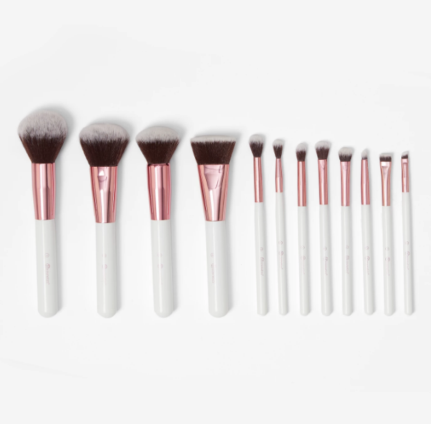 CRYSTAL QUARTZ 12 PIECE BRUSH SET AND BAG