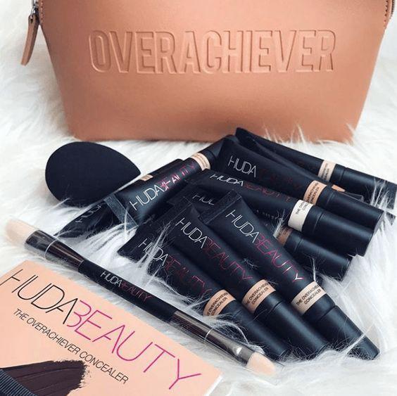 HUDA BEAUTY CONCEALER